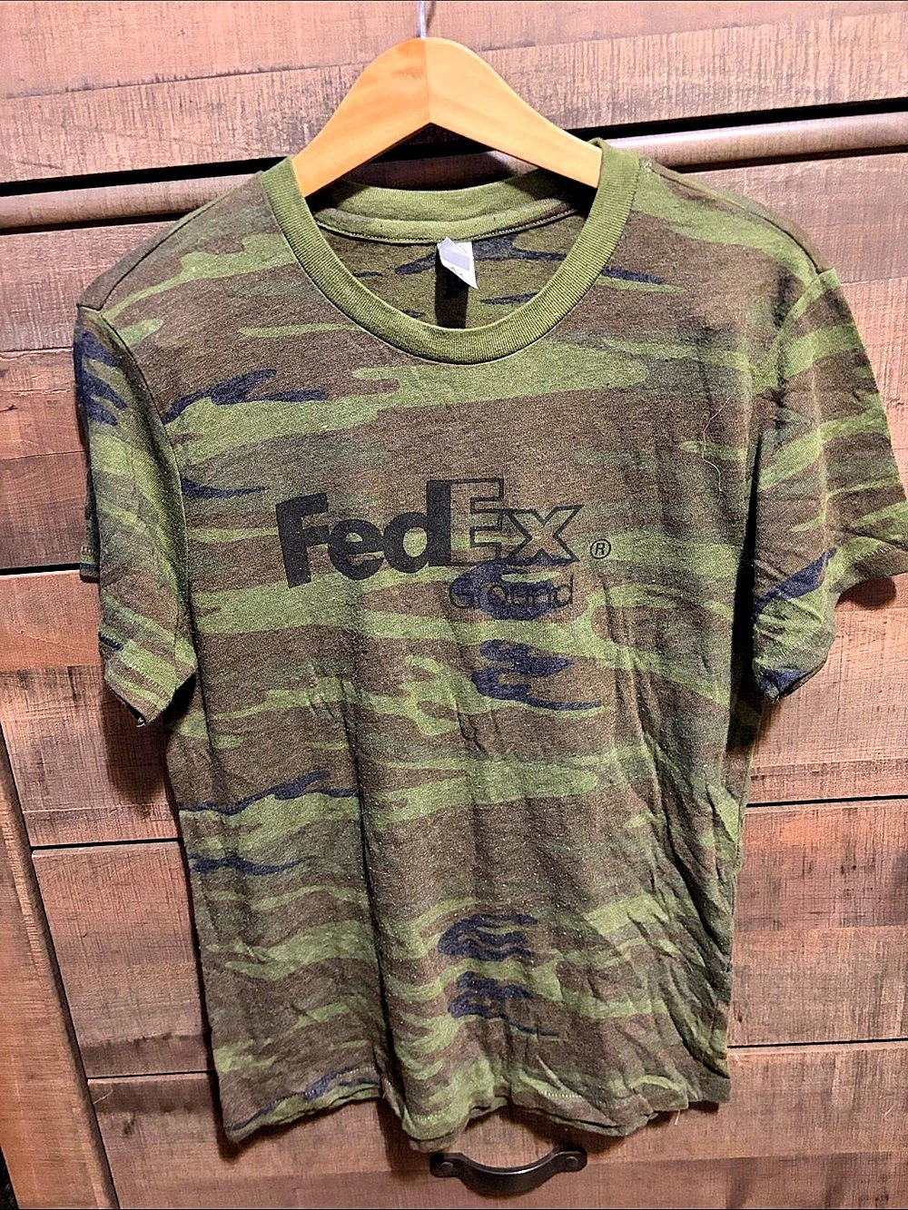Alternative Camo Graphic Tee Size Medium